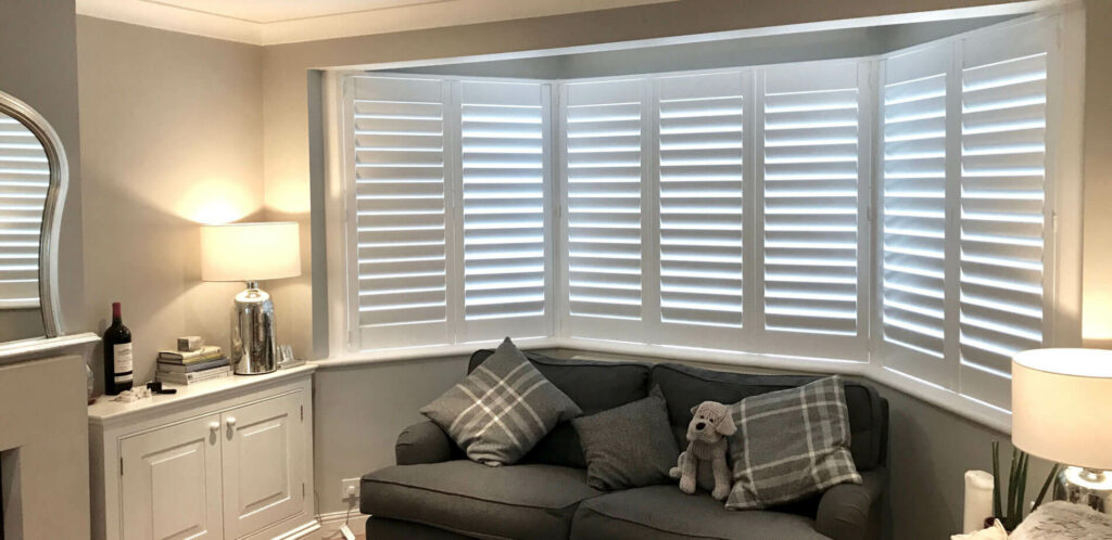 Bay Window Shutters 30 Off 01252 543597